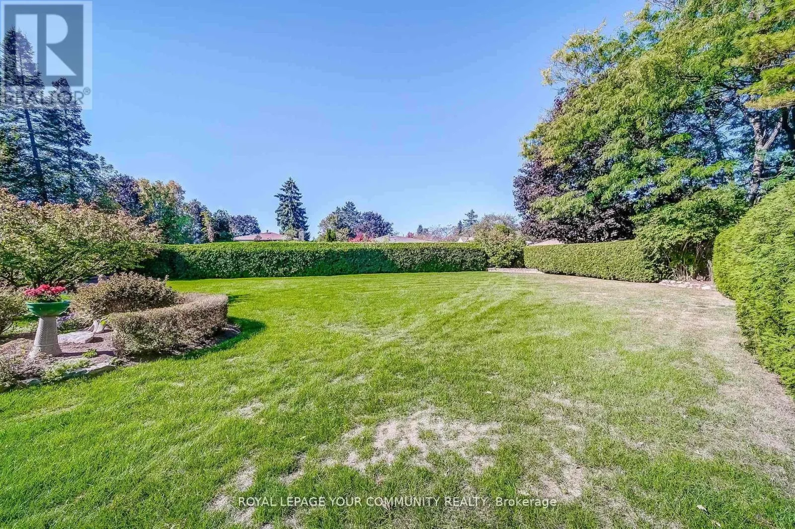 36 DEVINS DRIVE
