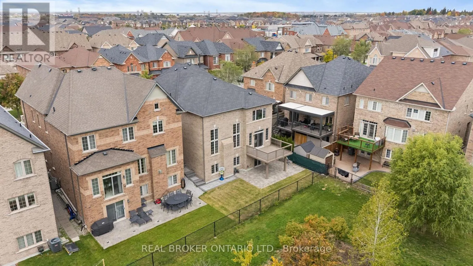 41 PELEE AVENUE