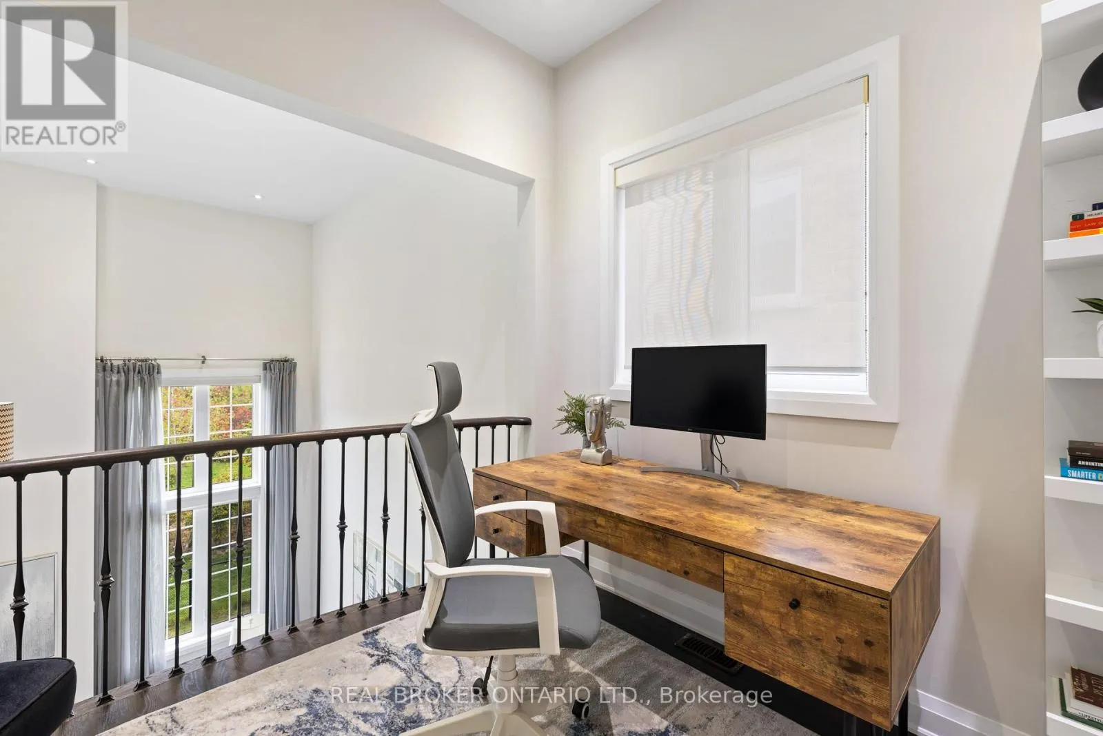 41 PELEE AVENUE