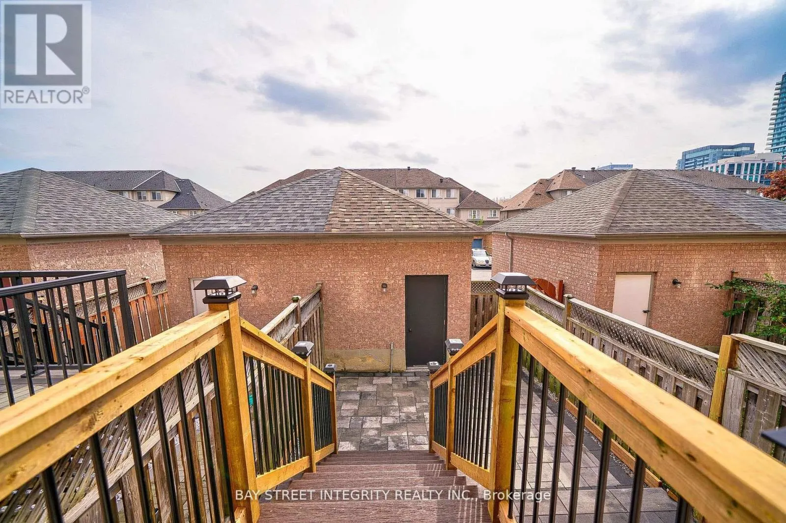 75 SELKIRK DRIVE