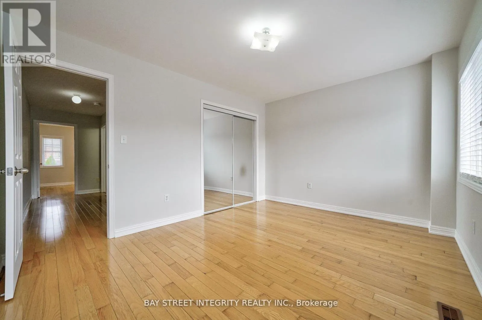 75 SELKIRK DRIVE