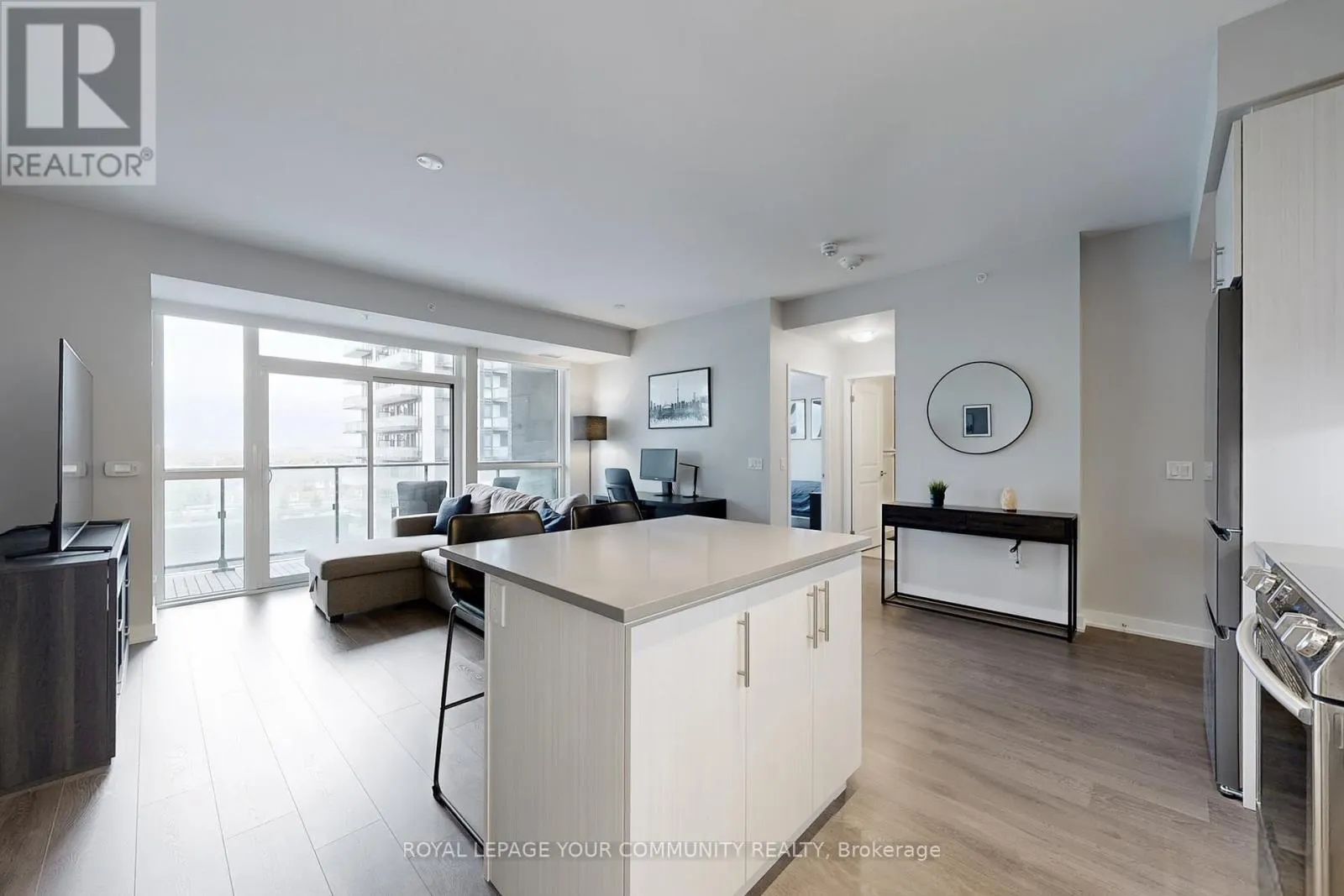601 - 75 ONEIDA CRESCENT