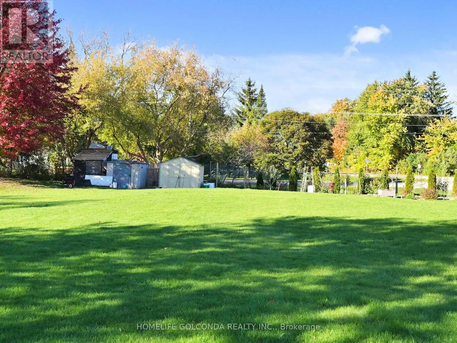 4 DEER RIDGE ROAD