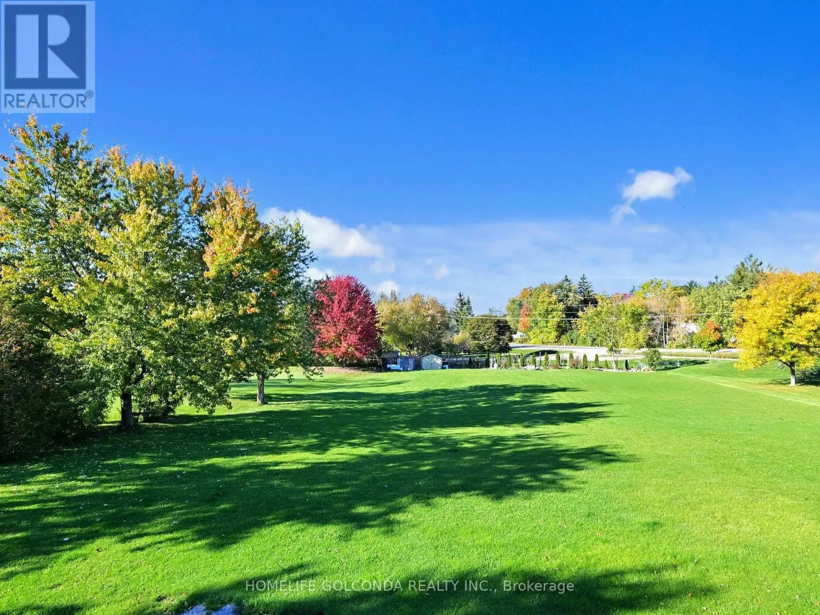 4 DEER RIDGE ROAD