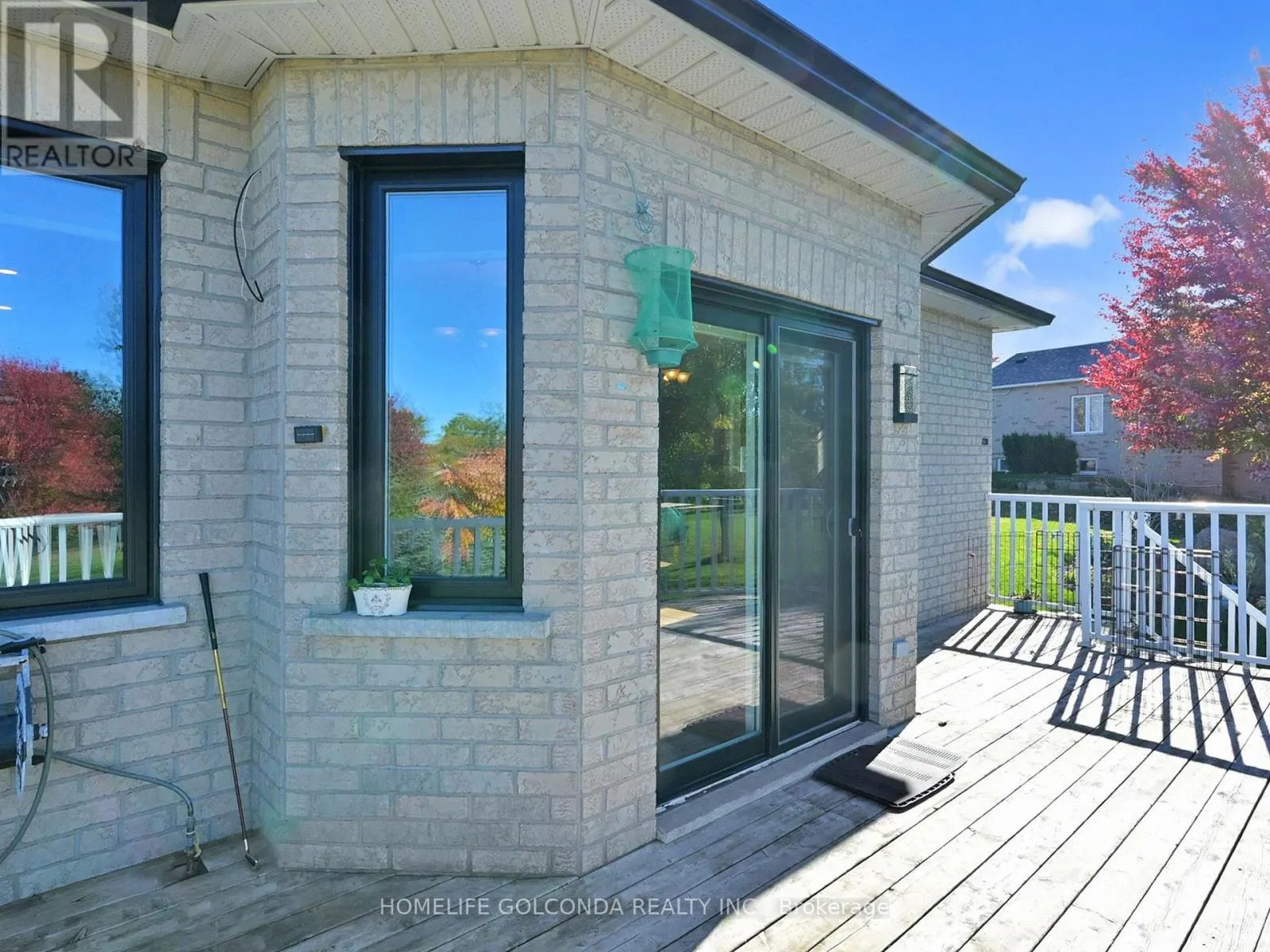 4 DEER RIDGE ROAD