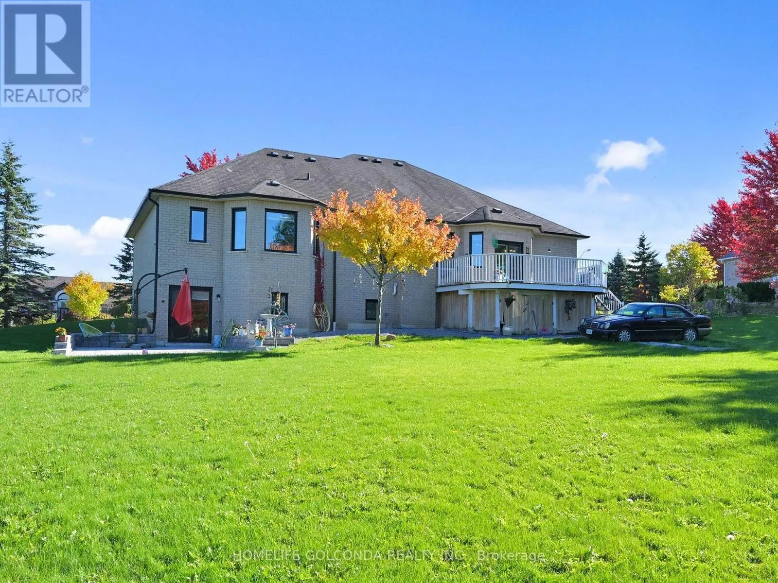 4 DEER RIDGE ROAD