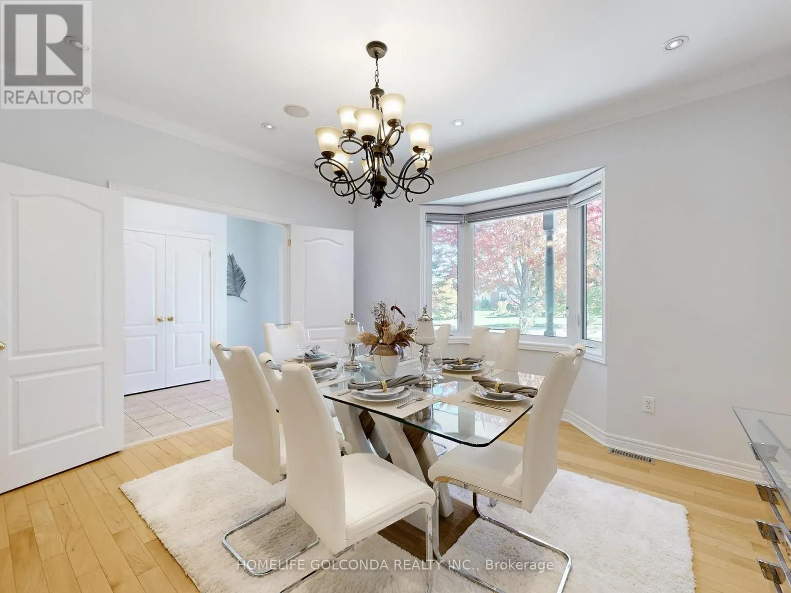 4 DEER RIDGE ROAD