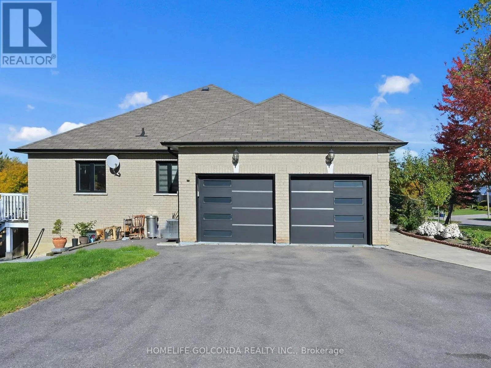 4 DEER RIDGE ROAD