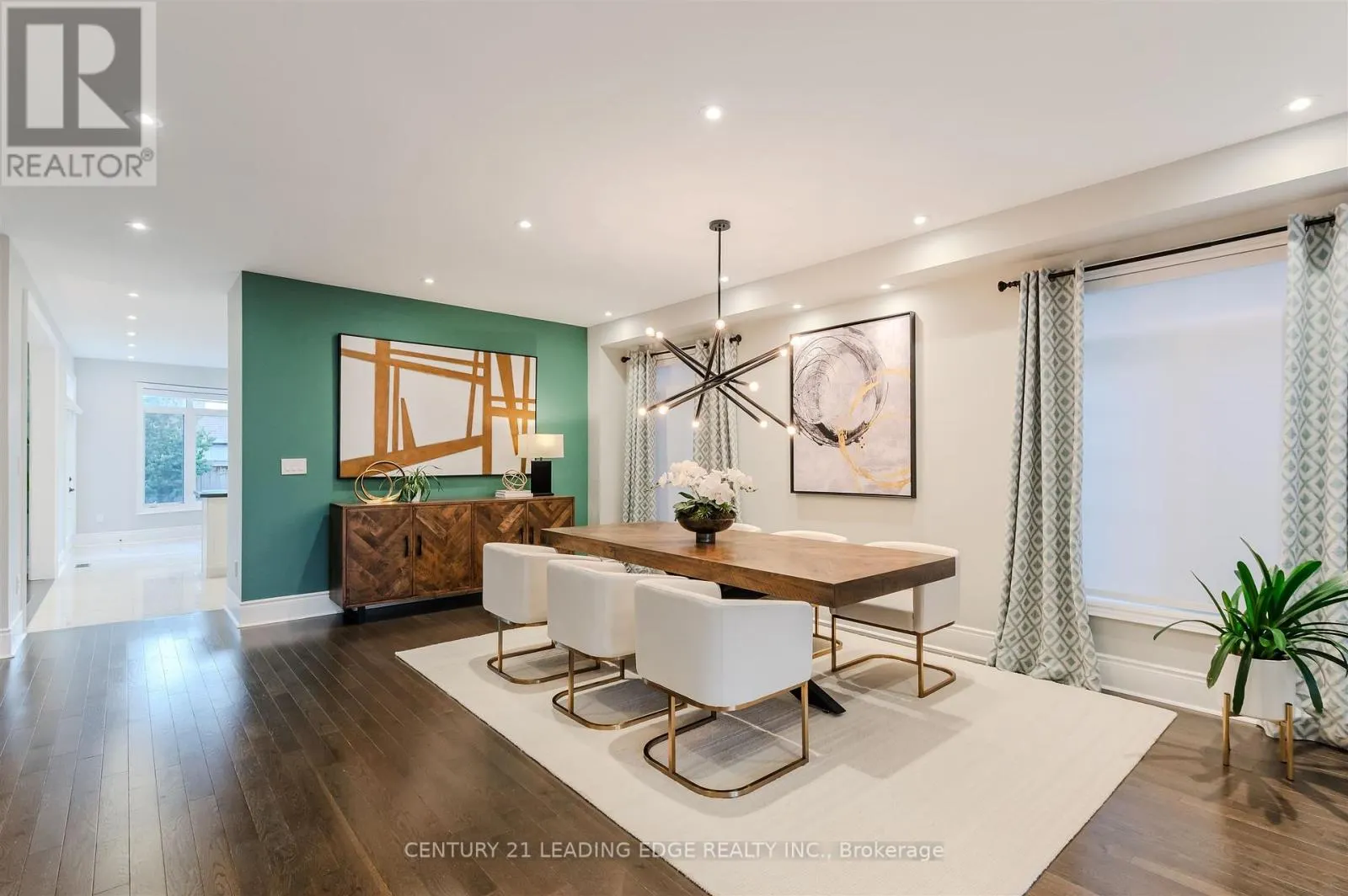 82 GIBSON CIRCLE