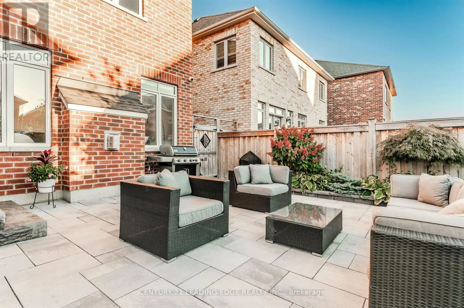 82 GIBSON CIRCLE