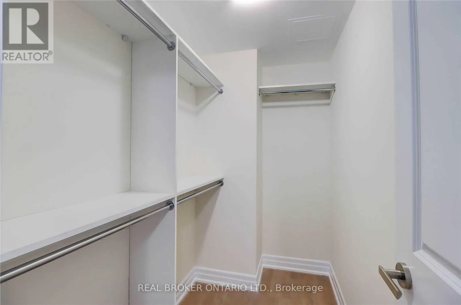 1110 - 9075 JANE STREET