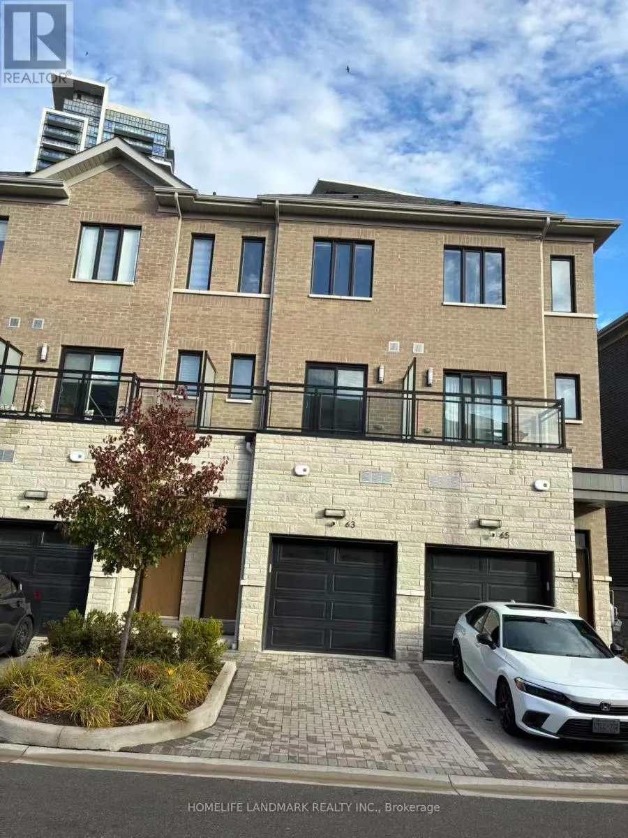 128 - 63 FEENEY LANE