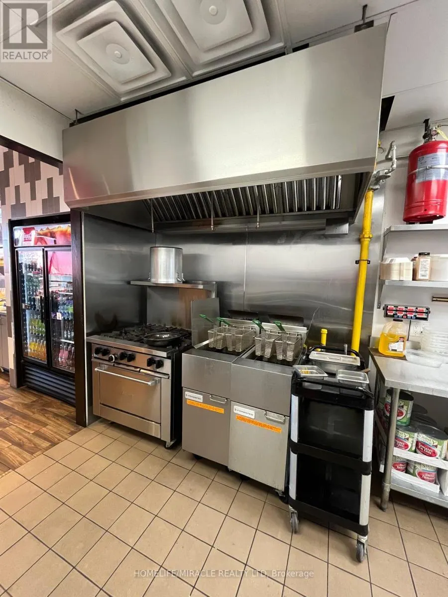 13 - 5292 AURORA ROAD NE