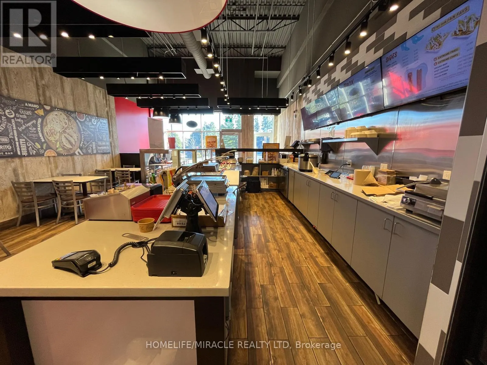 13 - 5292 AURORA ROAD NE