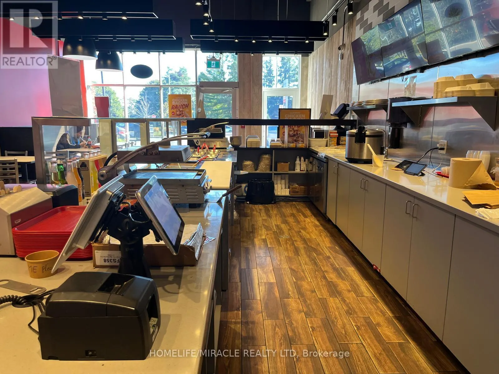 13 - 5292 AURORA ROAD NE