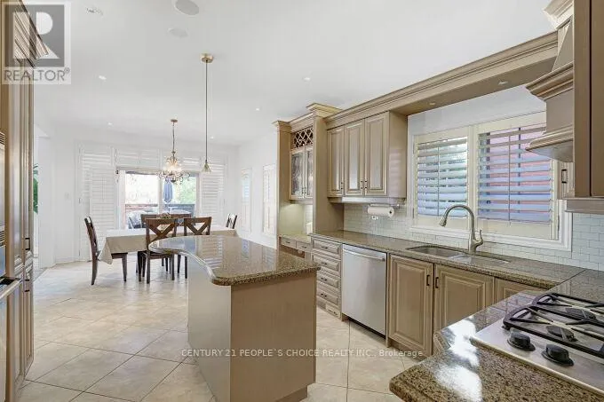 49 HUMBER FOREST COURT