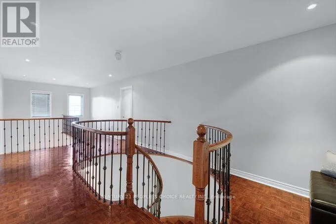 49 HUMBER FOREST COURT
