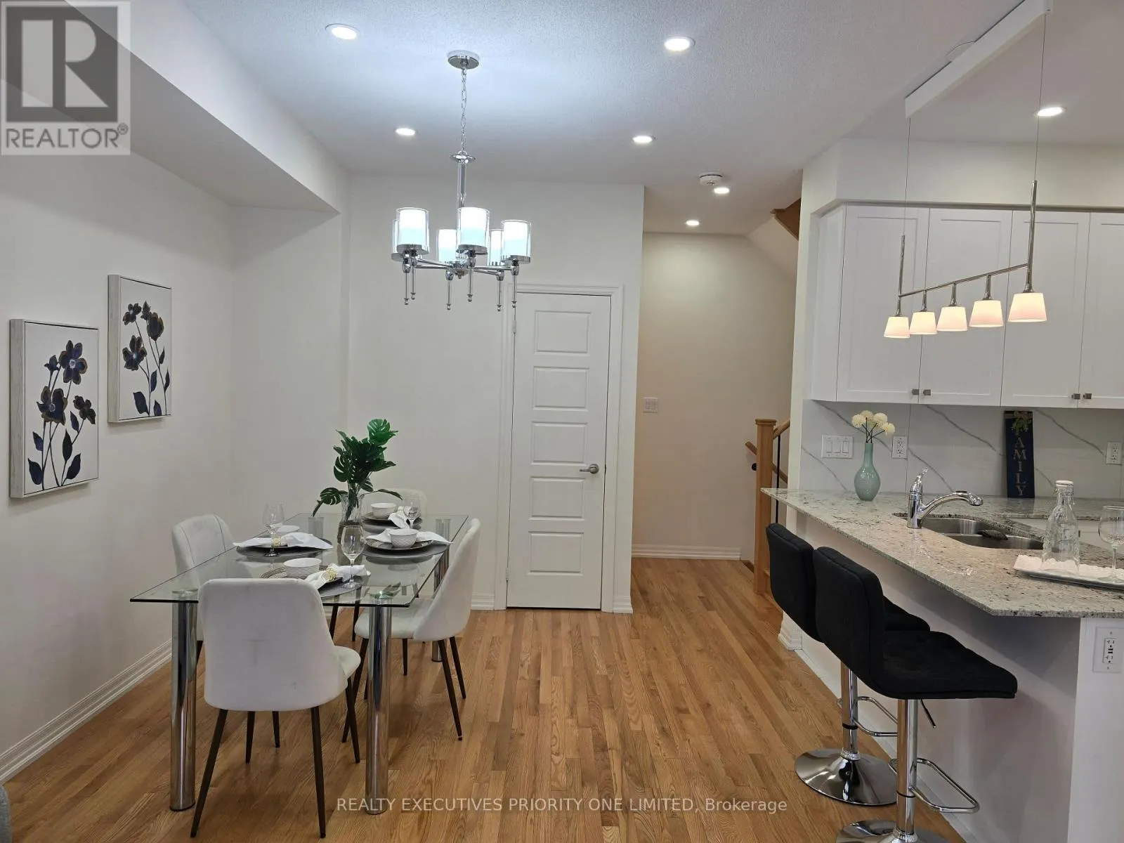 236 VIVANT STREET