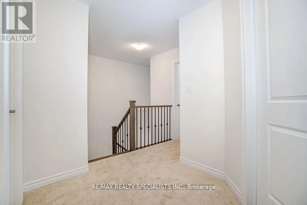 1503 PRENTICE ROAD W