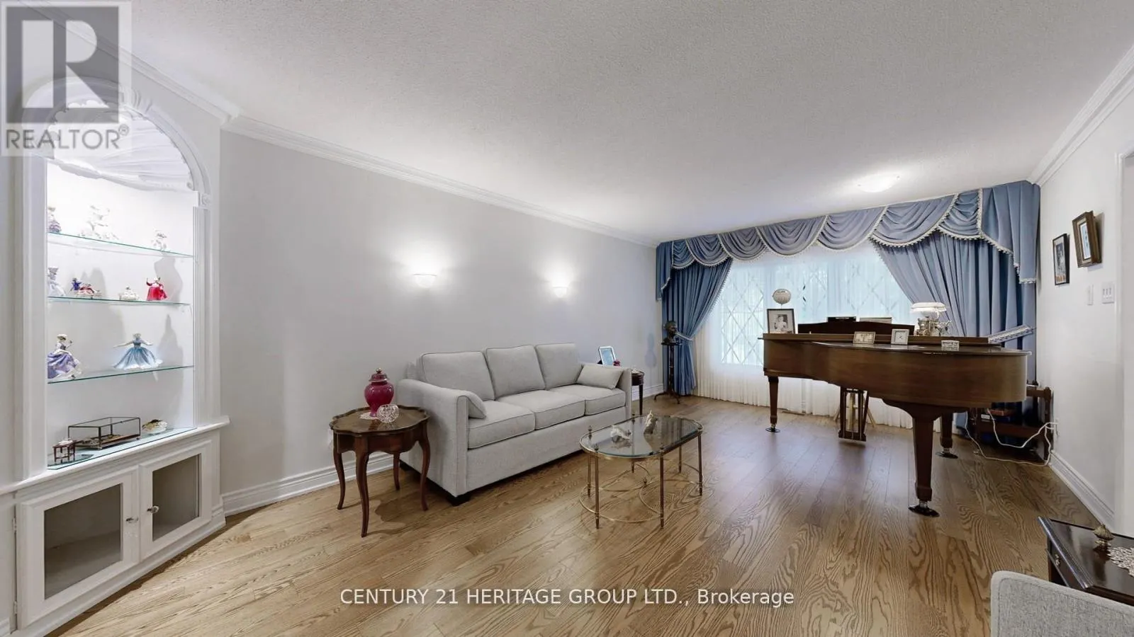 280 HENDERSON AVENUE