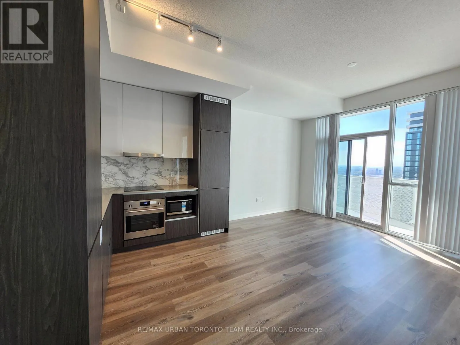 4603 - 28 INTERCHANGE WAY