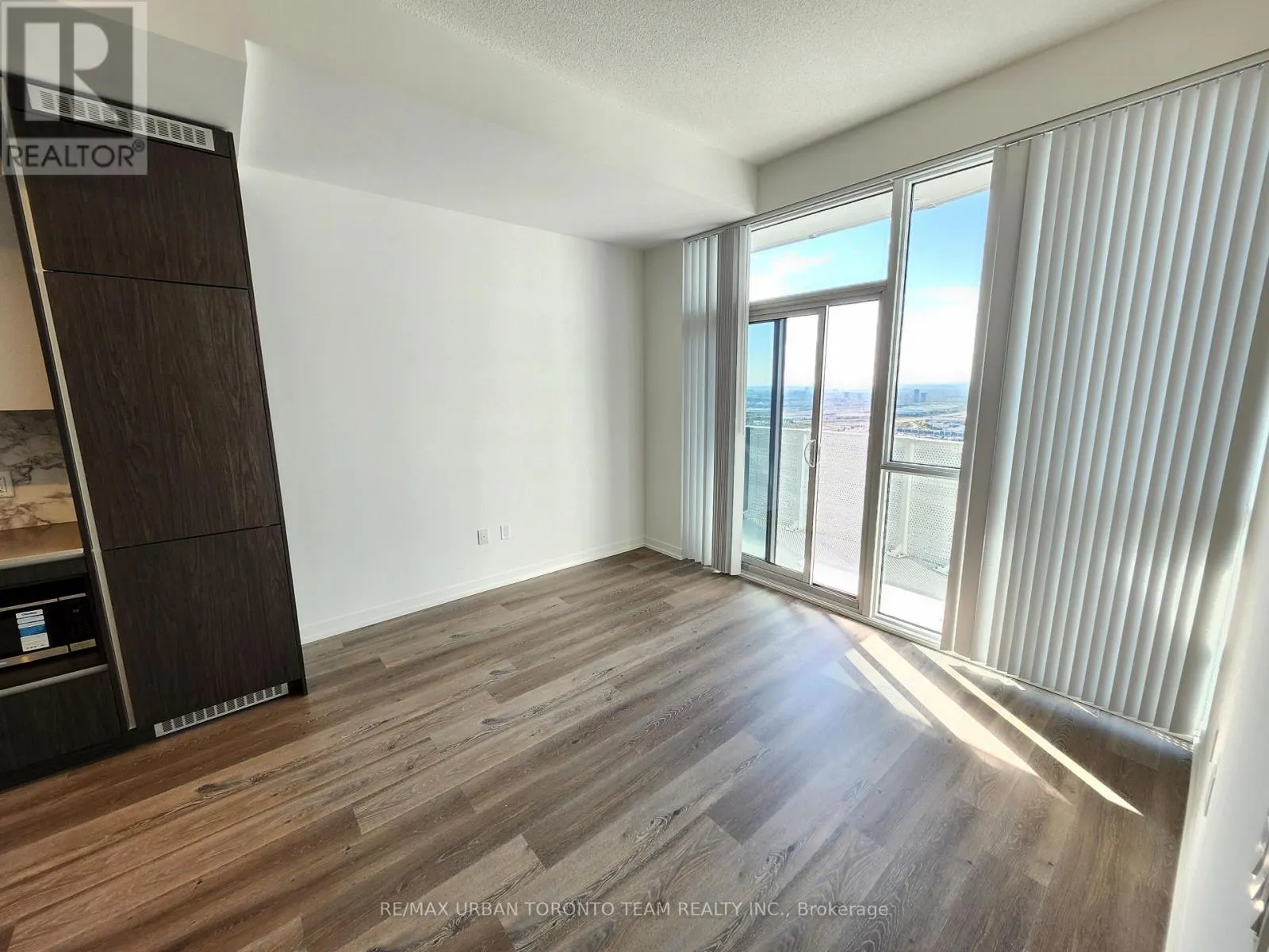 4603 - 28 INTERCHANGE WAY