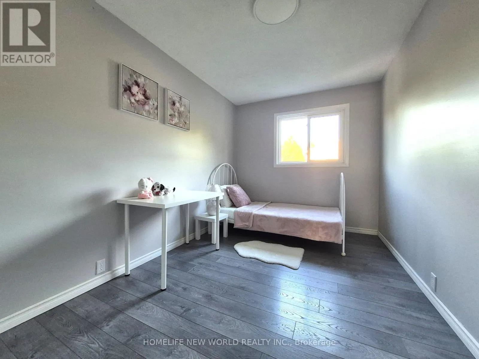 88 MADSEN CRESCENT