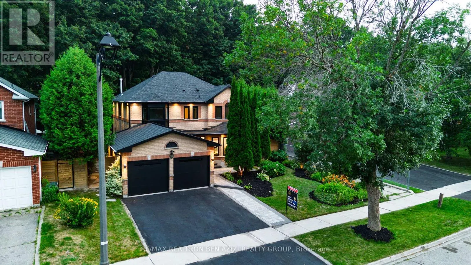78 CHARING CRESCENT