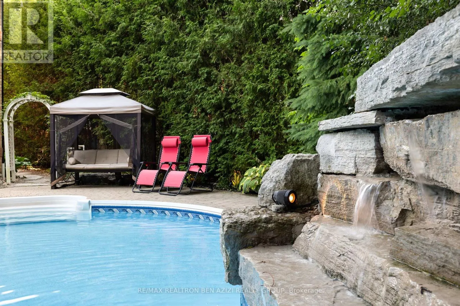 78 CHARING CRESCENT
