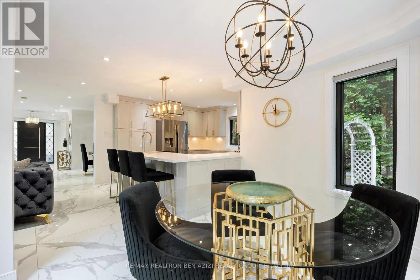 78 CHARING CRESCENT