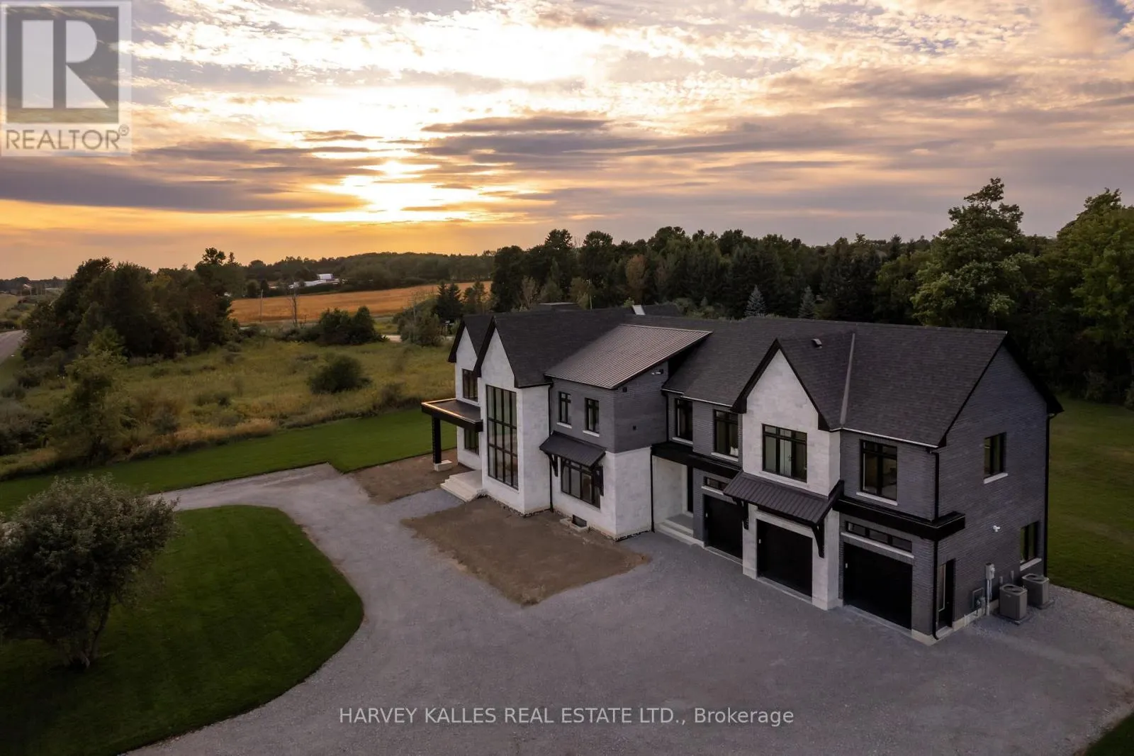 18 LINCOLNVILLE LANE