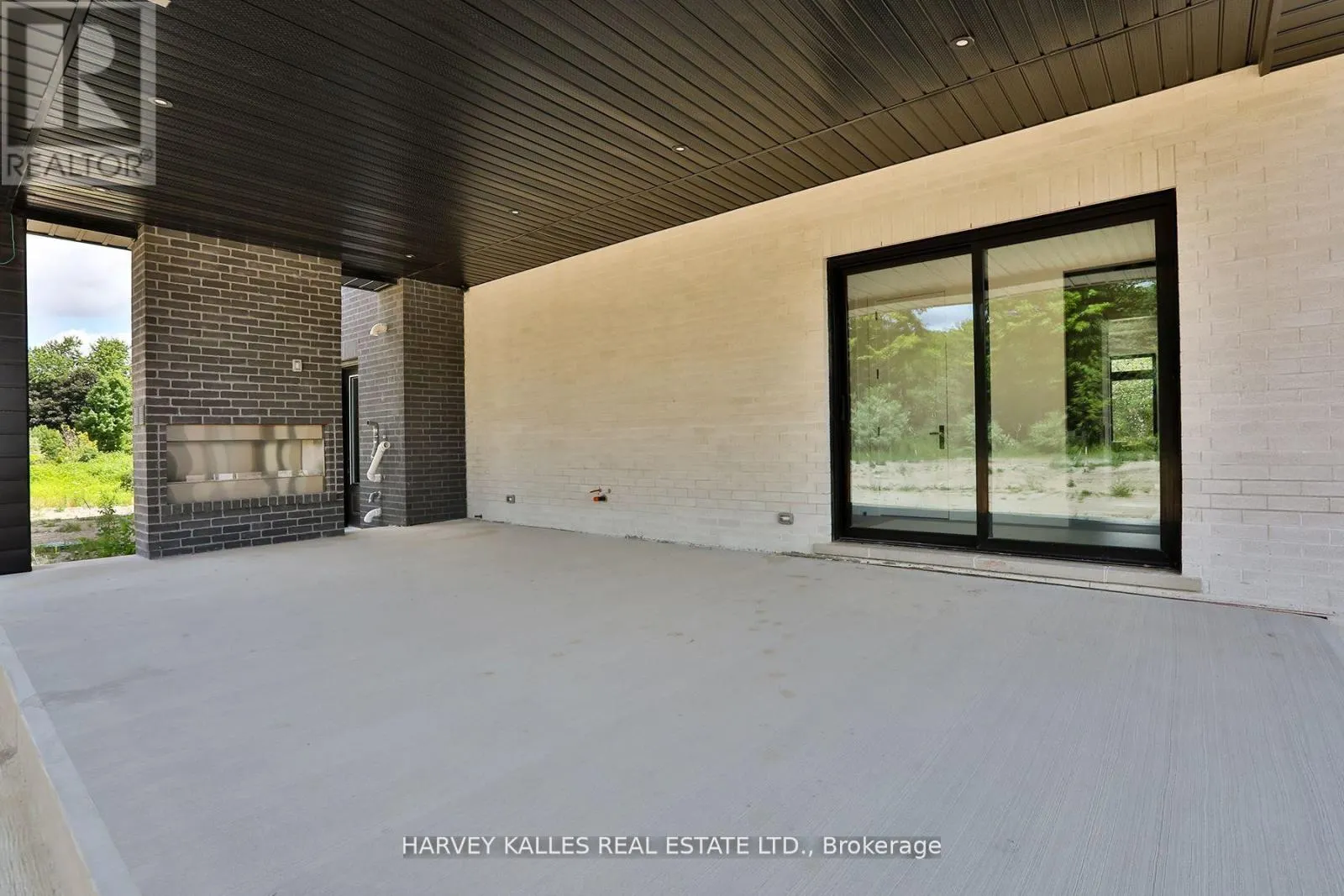 18 LINCOLNVILLE LANE
