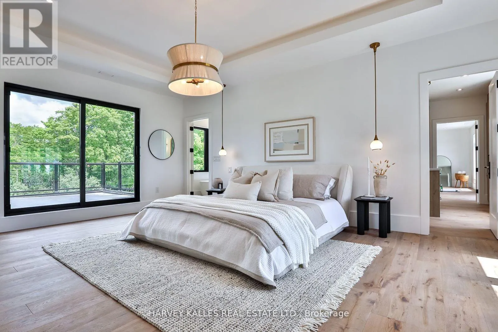 18 LINCOLNVILLE LANE