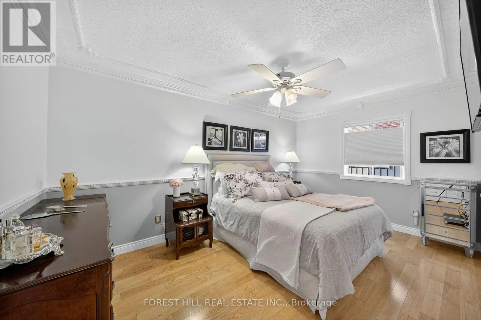 694 CEDAR PATH