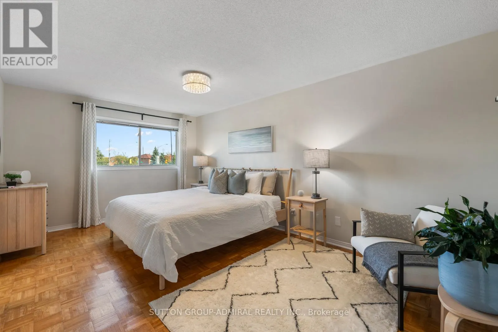 25 UMBRIA CRESCENT