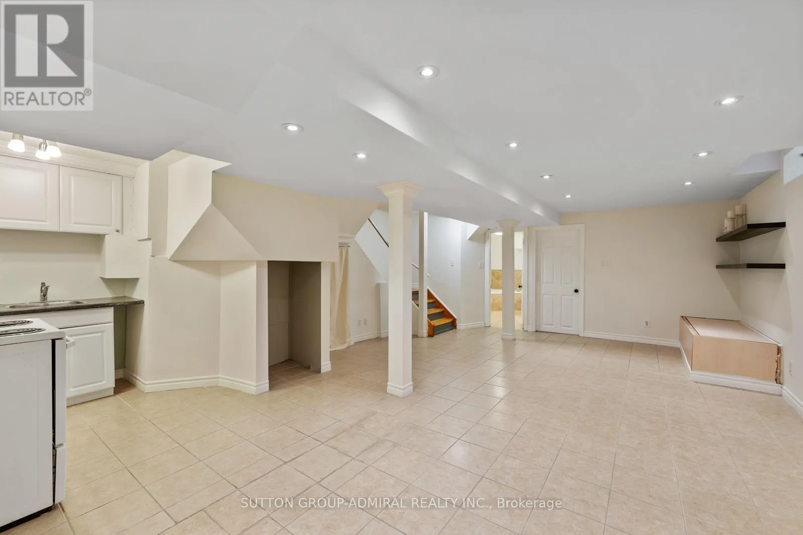 25 UMBRIA CRESCENT