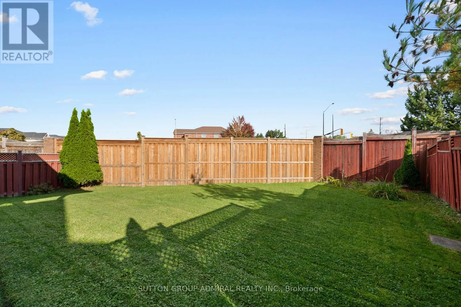 25 UMBRIA CRESCENT