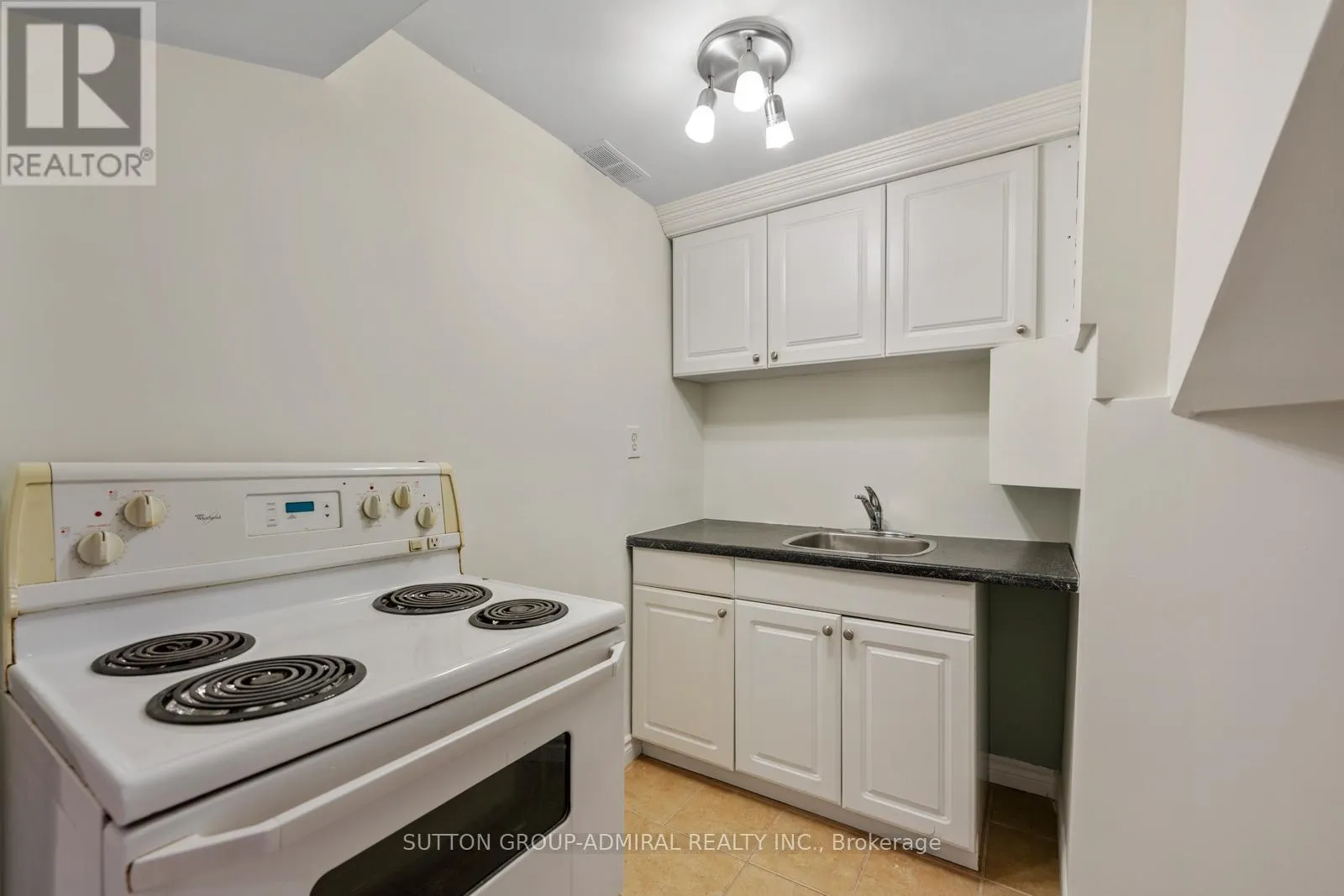 25 UMBRIA CRESCENT