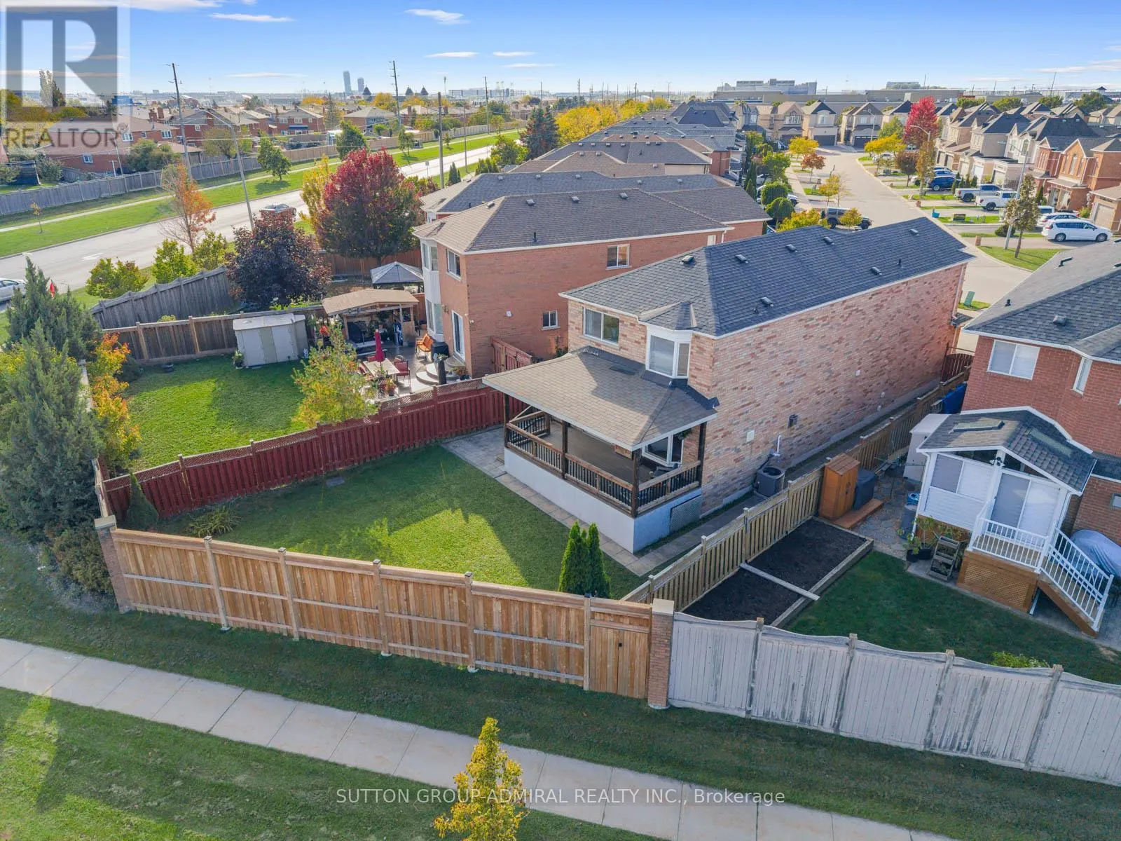 25 UMBRIA CRESCENT