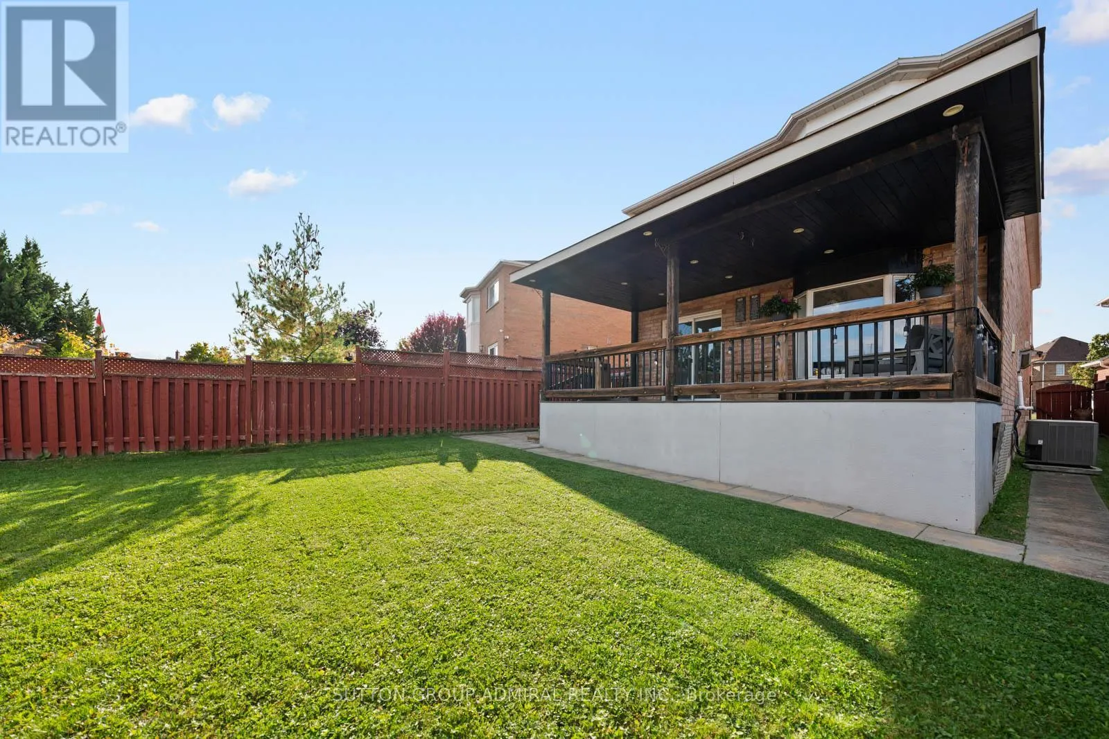 25 UMBRIA CRESCENT