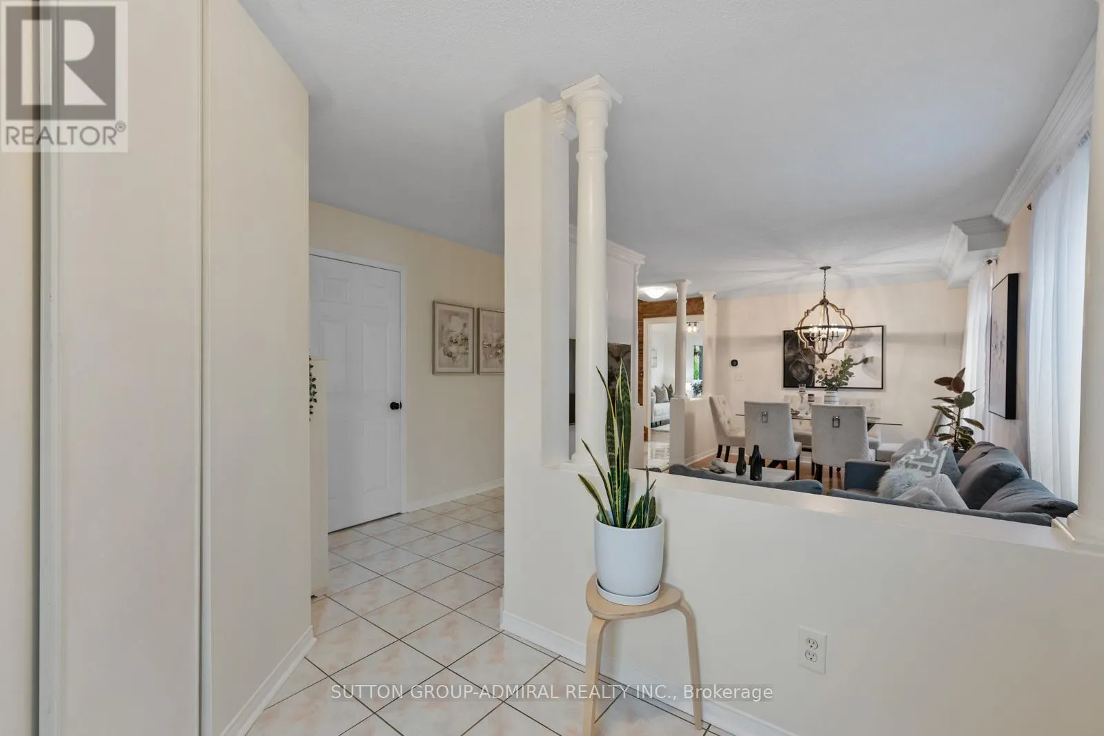 25 UMBRIA CRESCENT