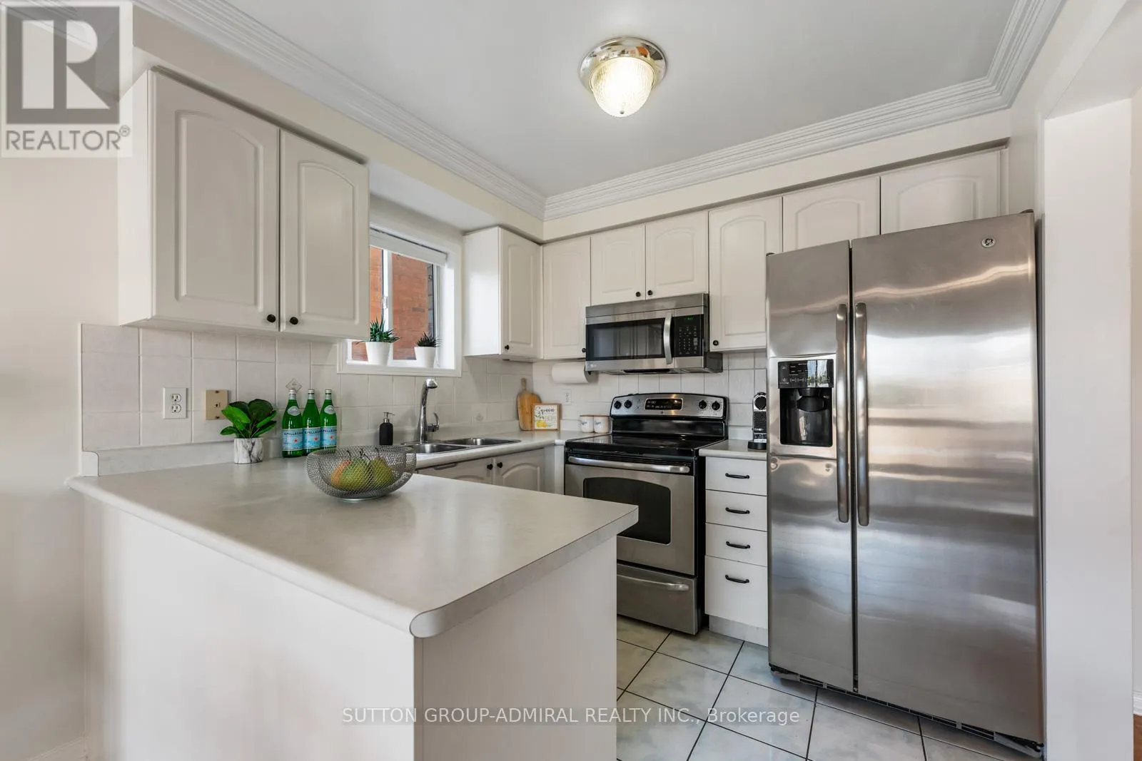 25 UMBRIA CRESCENT
