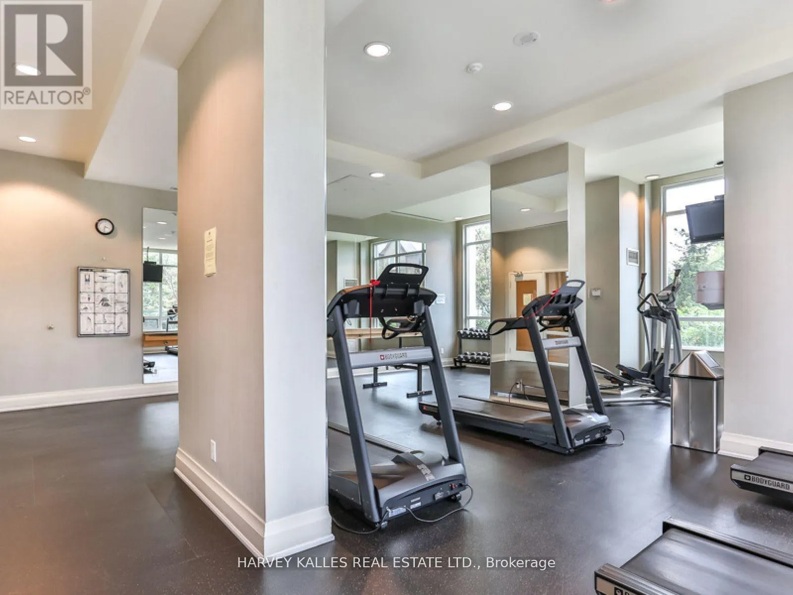 508 - 88 PROMENADE CIRCLE