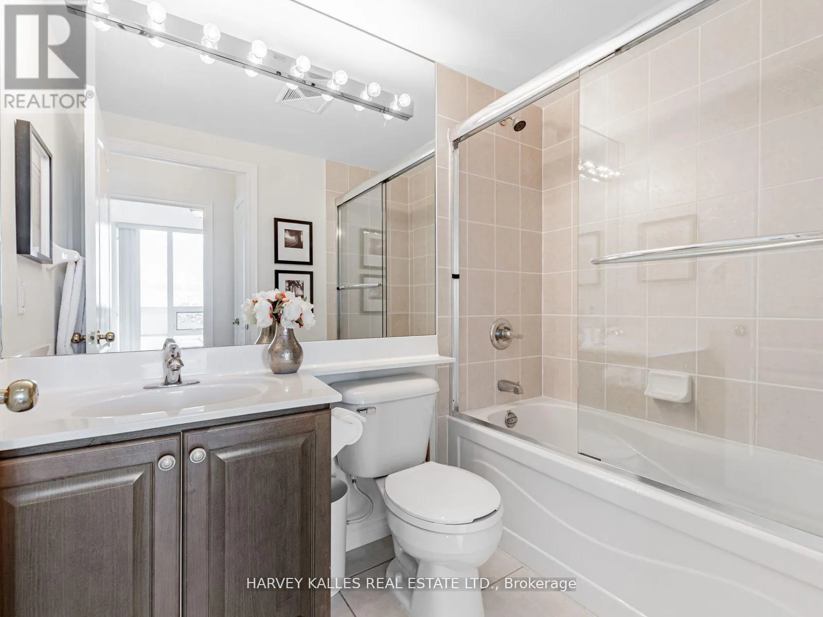508 - 88 PROMENADE CIRCLE