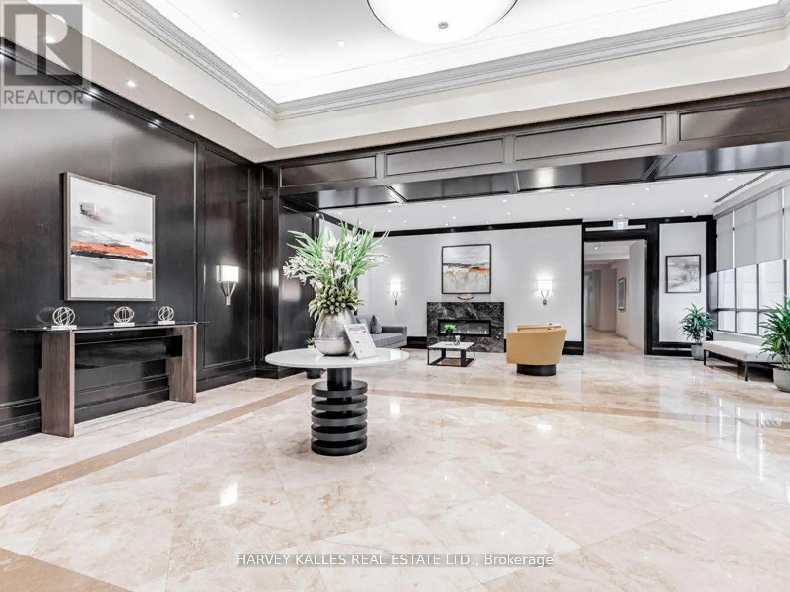 508 - 88 PROMENADE CIRCLE