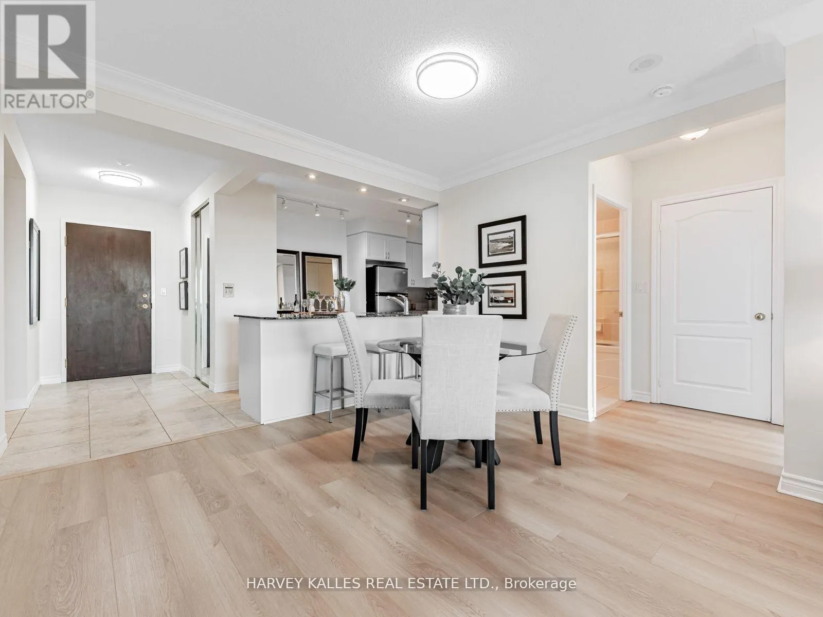508 - 88 PROMENADE CIRCLE
