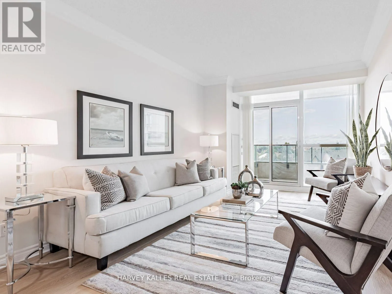 508 - 88 PROMENADE CIRCLE