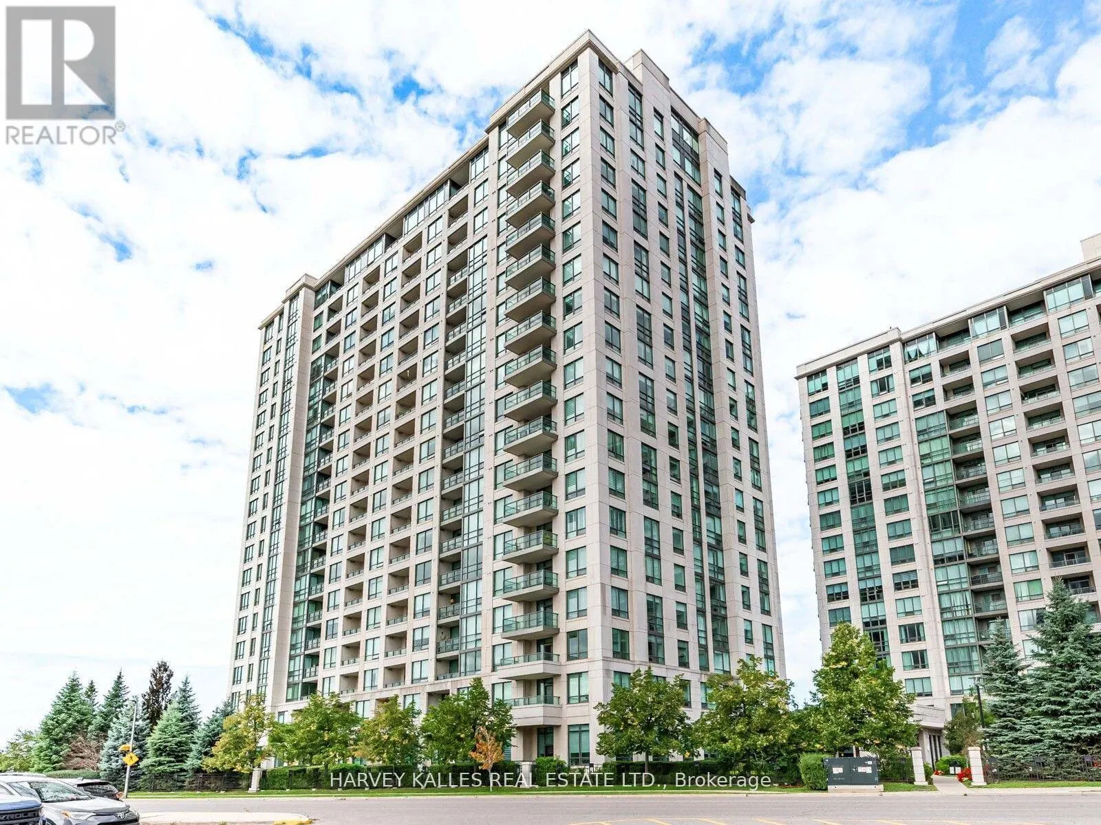 508 - 88 PROMENADE CIRCLE