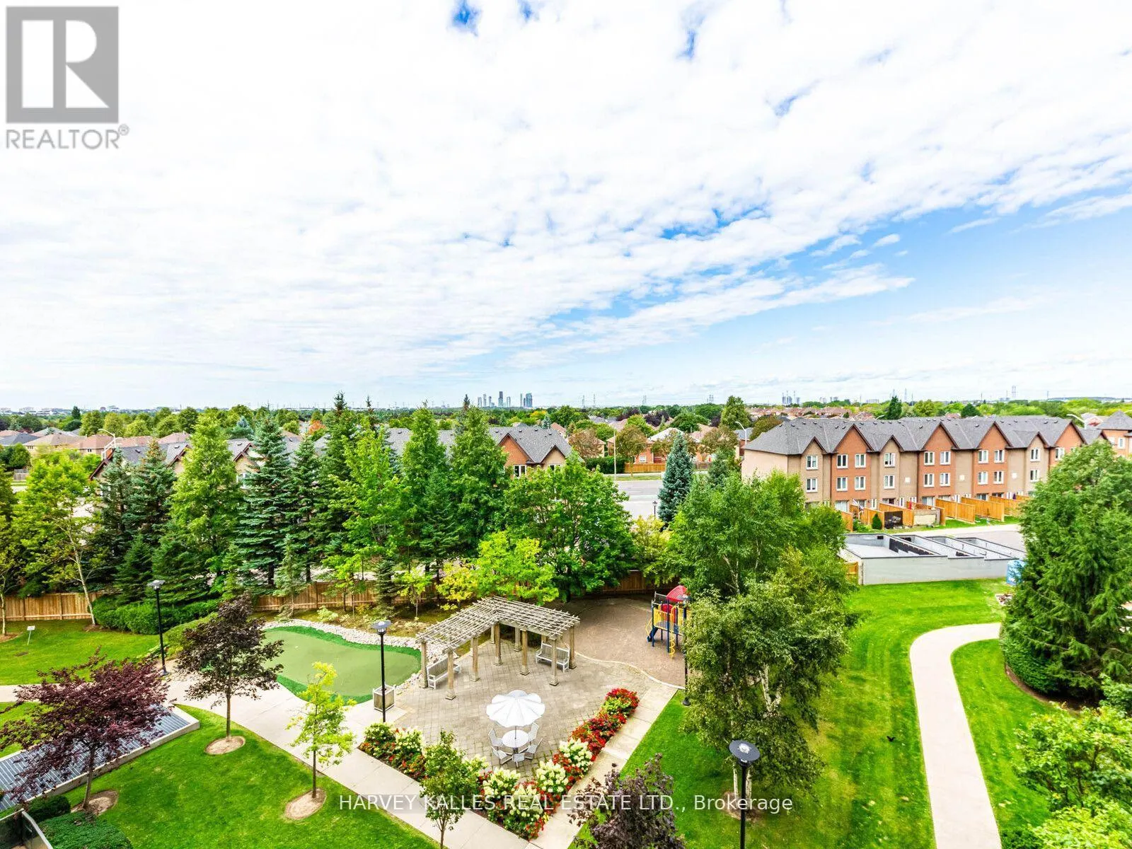 508 - 88 PROMENADE CIRCLE