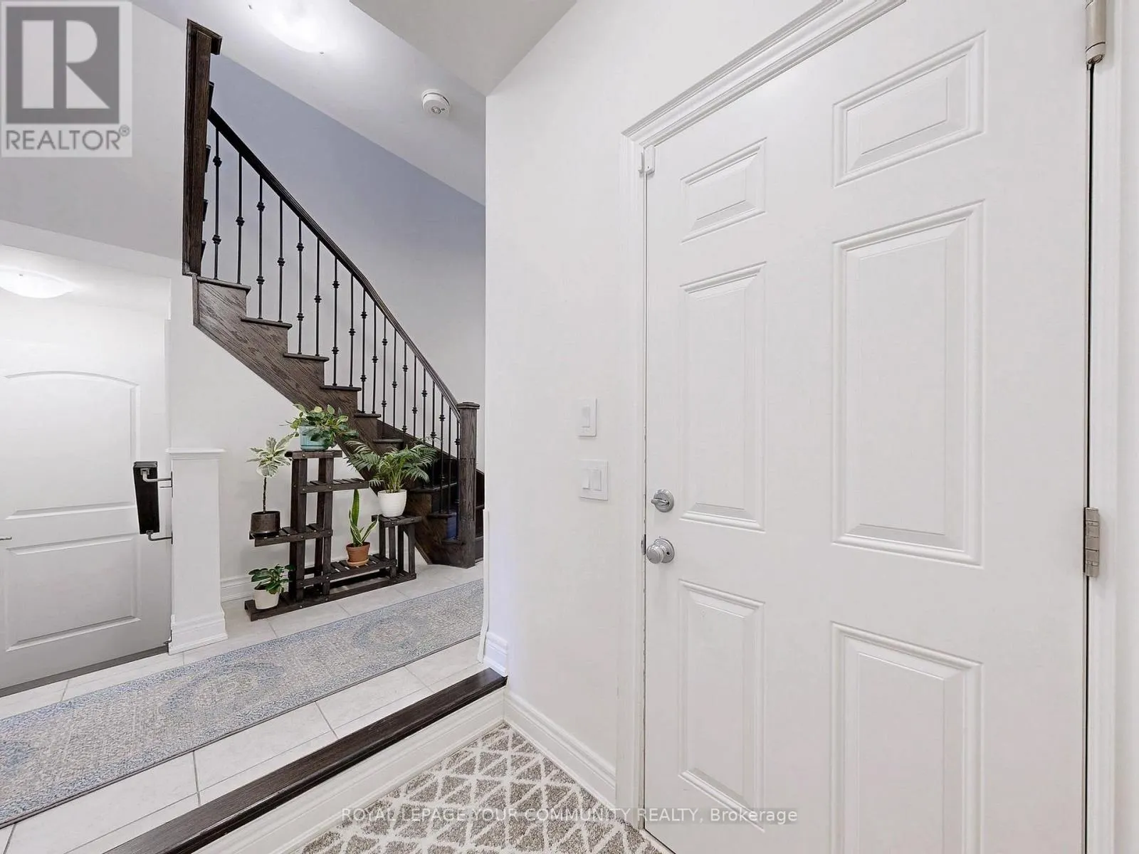 66 DRIZZEL CRESCENT